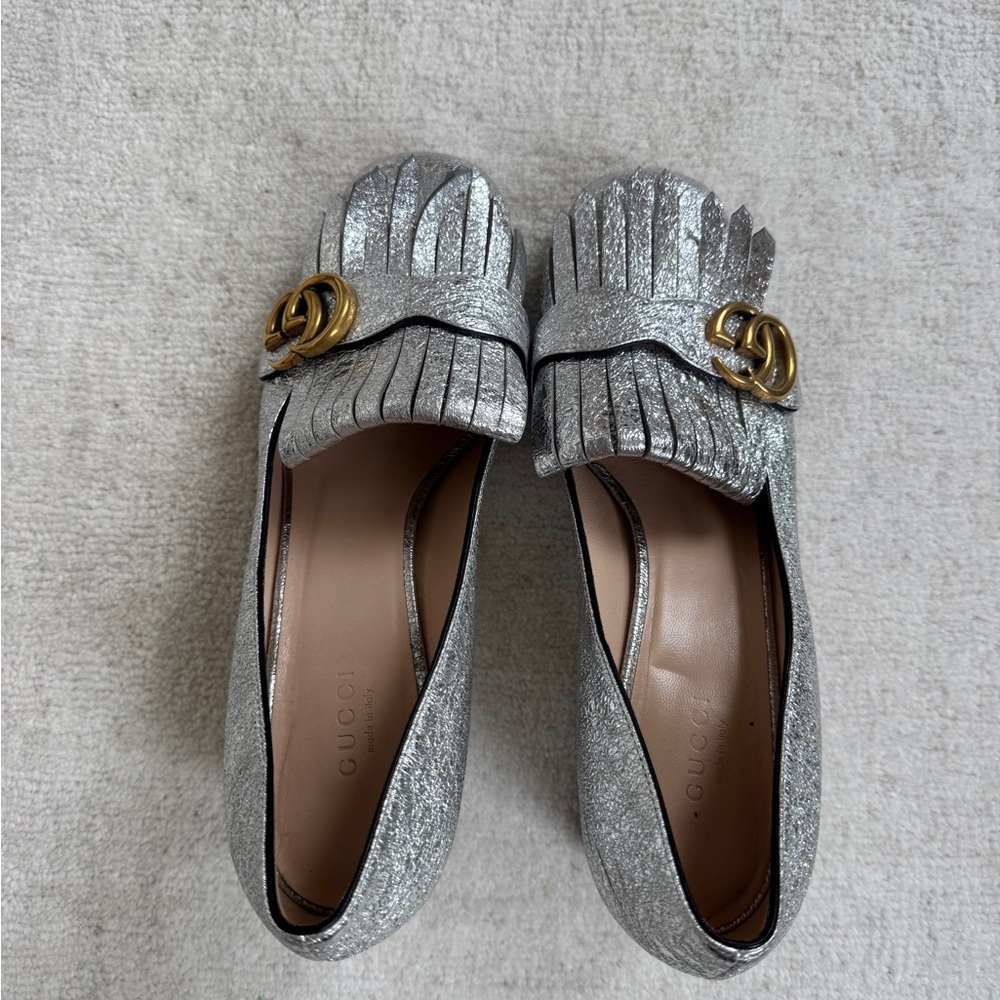GUCCI Women’s silver loafer
